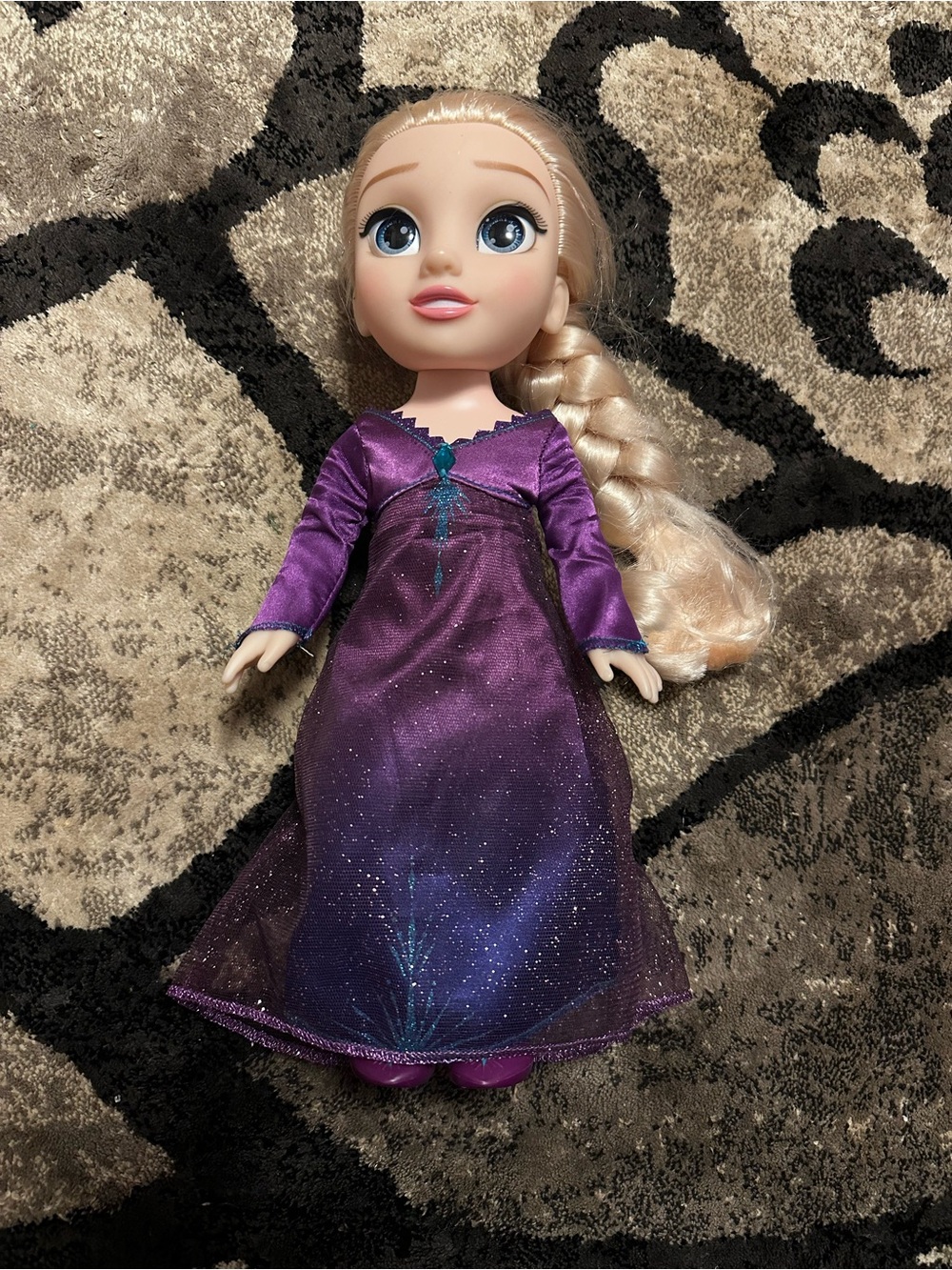 Elsa Purple Sparkle Doll sings
